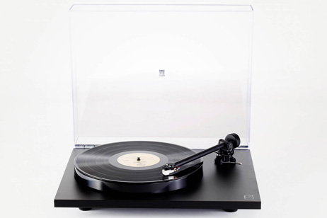 REGA PLANAR 1 MATT BLACK