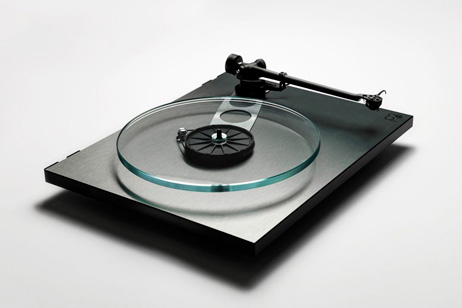 REGA – PLANAR 3 RS EDITION