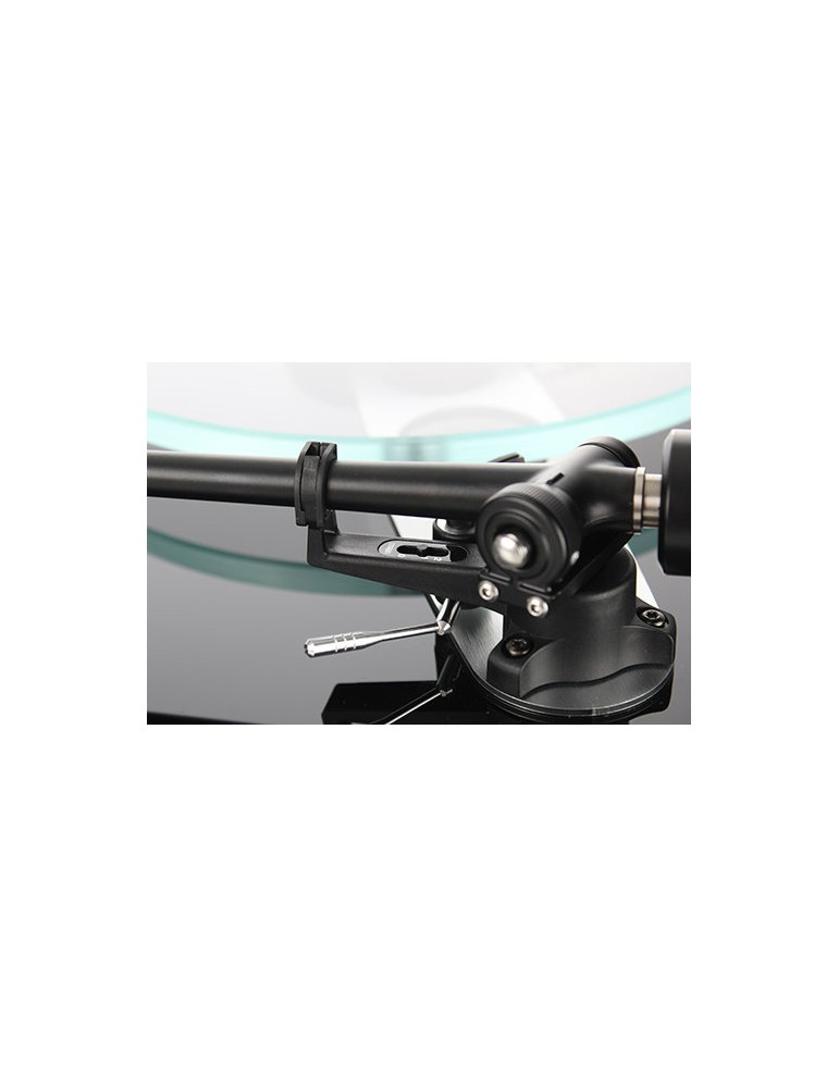 REGA  PLANAR 3 LIGHT OAK
