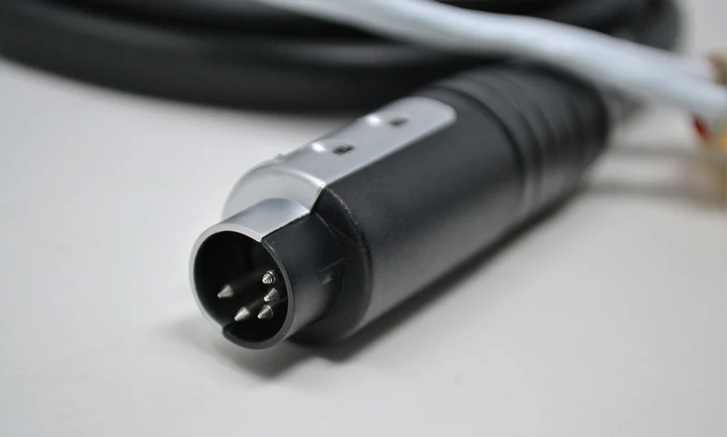 NAIM  HI-LINE 5 pin DIN to 2 RCA (00-010-0027)